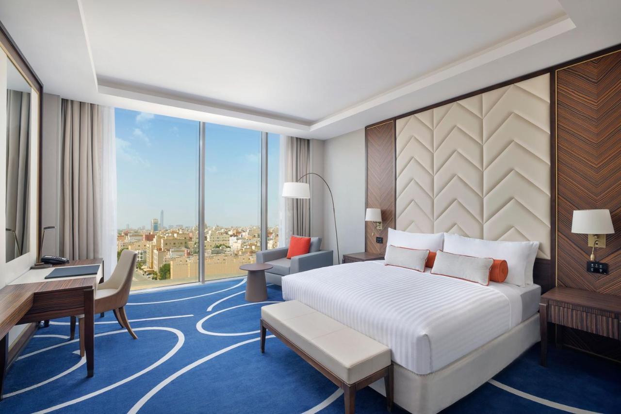 Jeddah Marriott Hotel Madinah Road Екстер'єр фото Deluxe King