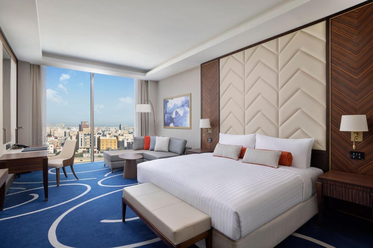 Jeddah Marriott Hotel Madinah Road Екстер'єр фото Deluxe King