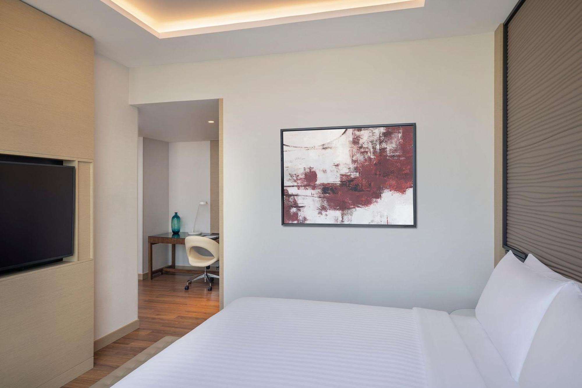 Jeddah Marriott Hotel Madinah Road Екстер'єр фото A bedroom at the hotel